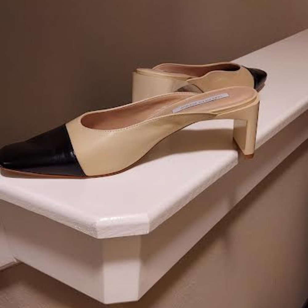 SFA Black and Tan Pumps Size 8